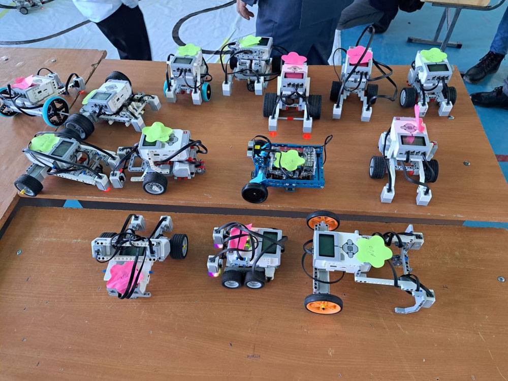 zanimatelnaja robototehnika