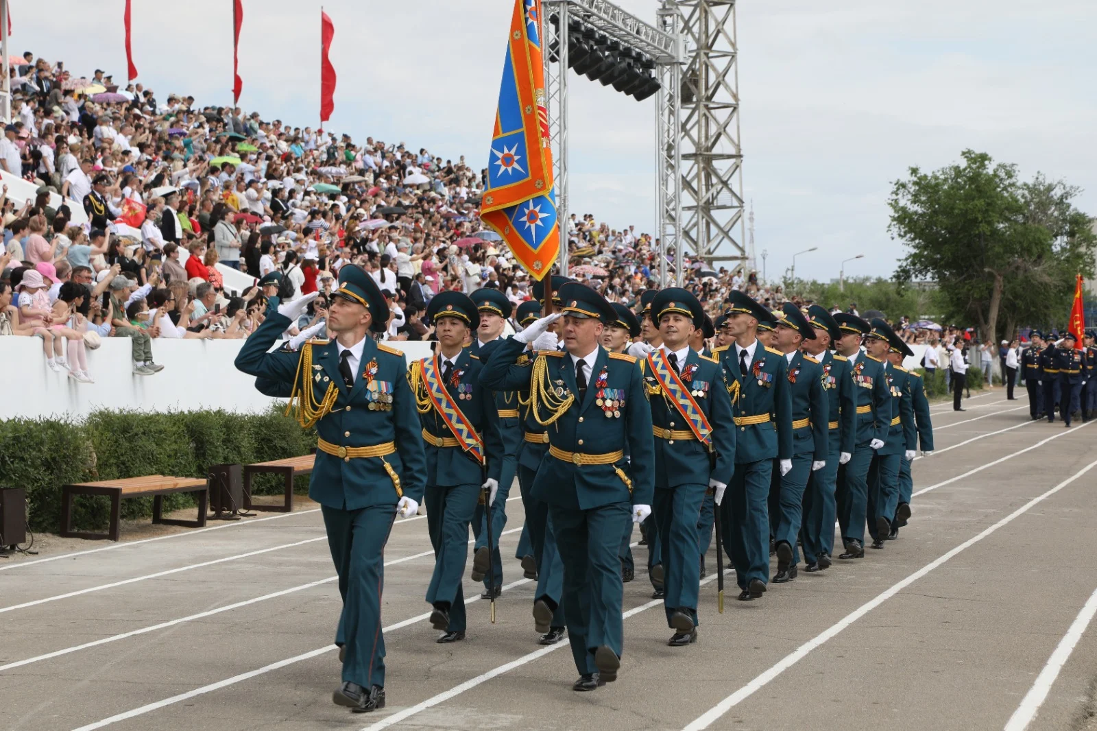 Парад Победы прошел в Байконыре 5 1ffc5fff 4705 426f 8ee2 13348e542074