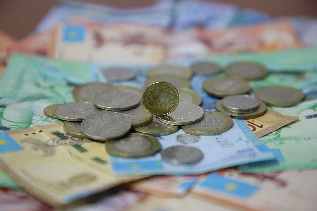 tenge 05