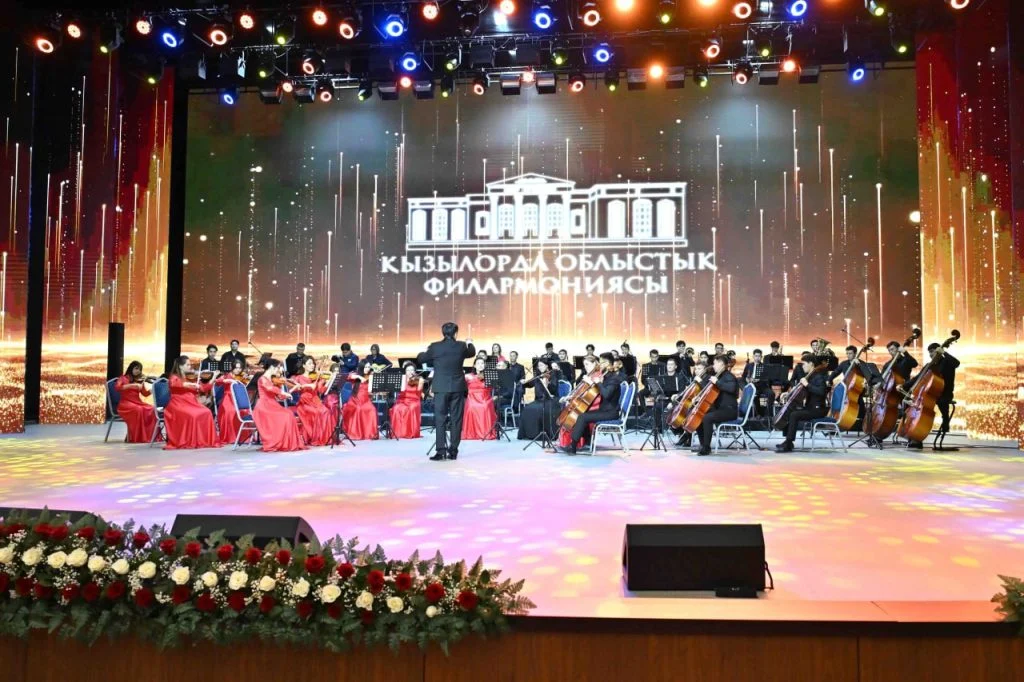 Глава государства посетил Центр искусств 3 1000103495