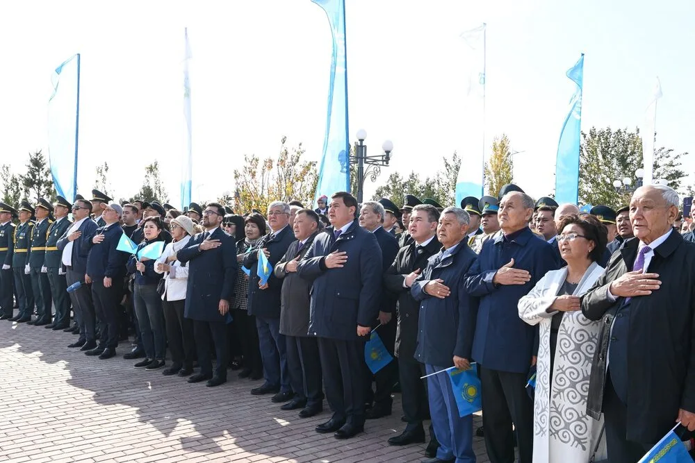 В Кызылорде в честь Дня Республики состоялась церемония поднятия Государственного Флага 3 571141583 1121185273536049 75771
