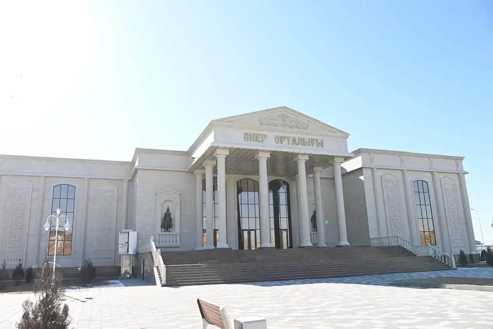 431070547 7005196872936648 13026 1 1