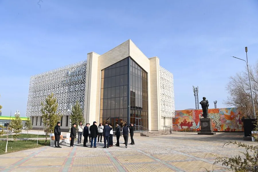 580831652 1137224658598777 58325