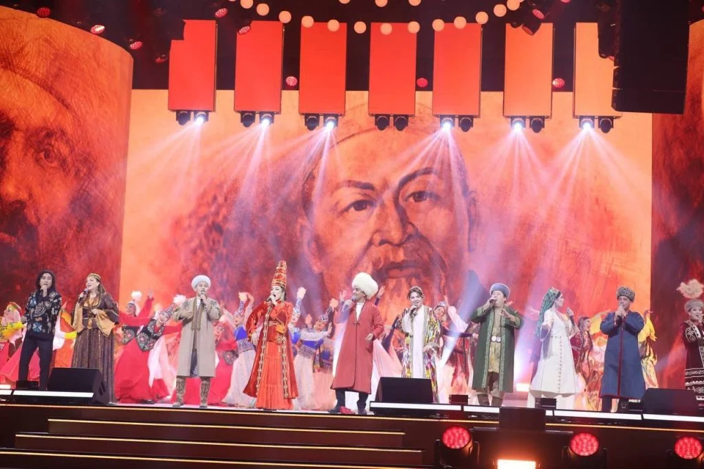 Более 1500 человек посетили концерт, посвящённый торжественной церемонии закрытия «Культурной столицы тюркского мира Актау – 2025» 3 68fa7571 9038 44a7 b919 9a5cba4c68ab