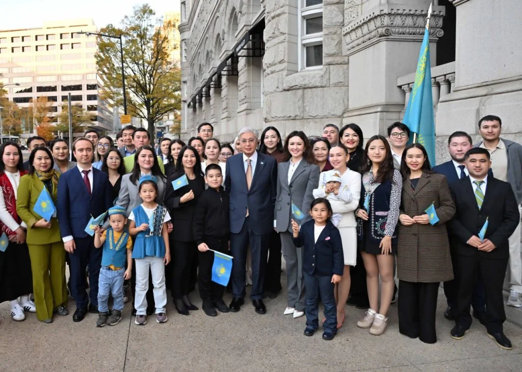 Глава государства встретился с казахстанцами в Вашингтоне 3 97342e63 5cdb 4aaa a73e 30d702ab8b66