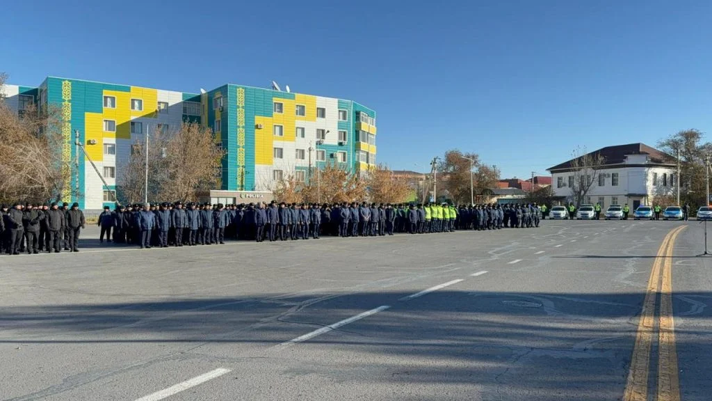 В Кызылорде состоялся гарнизонный развод с участием личного состава полиции 4 b709de3d 2886 4b89 936e b1d6574658da