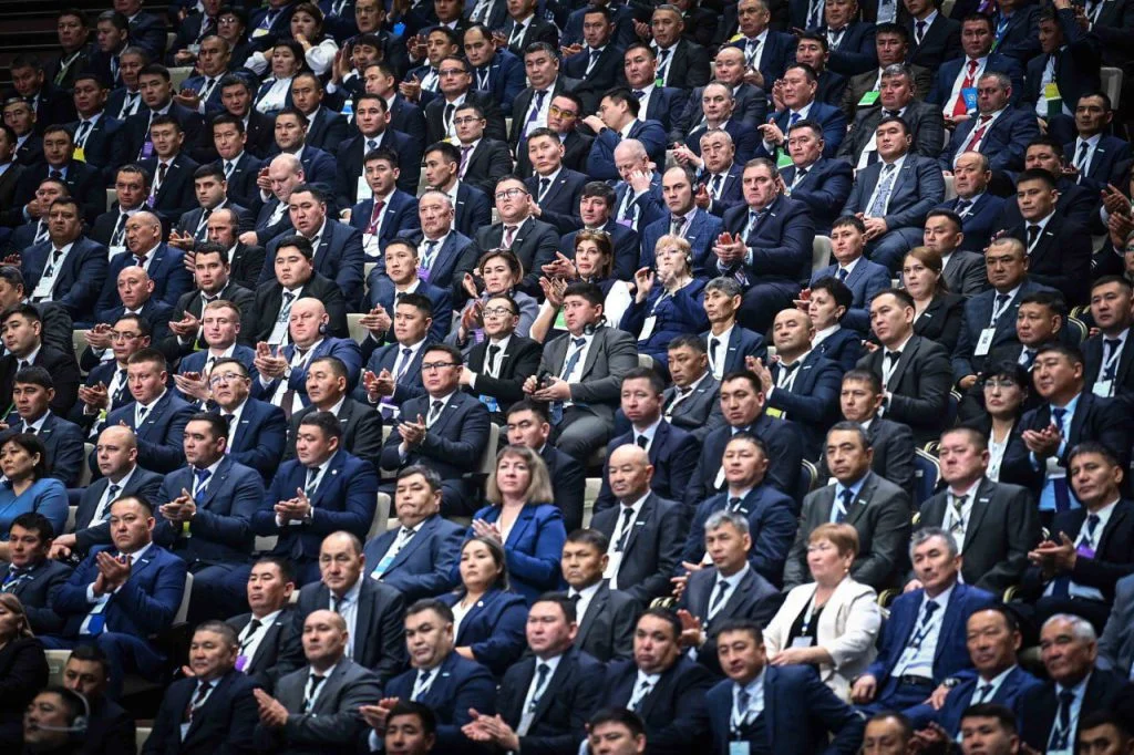 Президент: «По всей стране было избрано 2334 акима сельских округов» 2 whatsapp image 2025 11 28 at 15.03.57