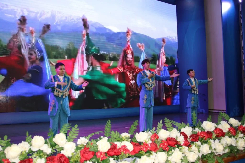 В Кызылорде прошел фестиваль «Жүректен жүрекке» 4 595385905 4260757627576718 6732568243927655576 n