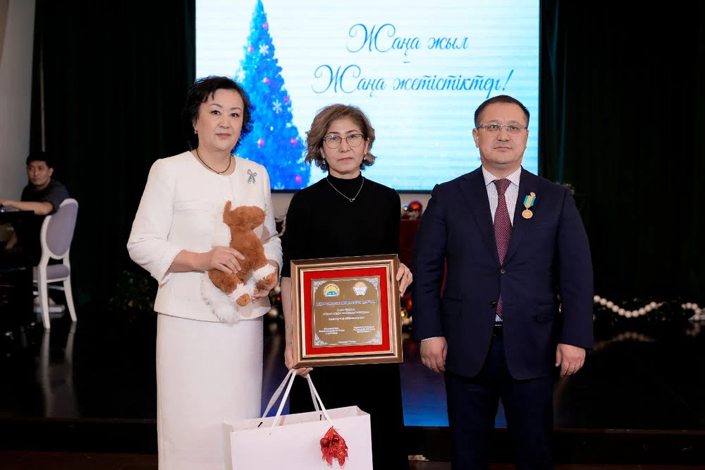 602367556 122214941750107916 826