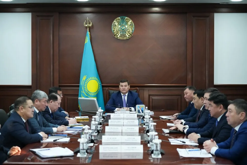 Обсуждены вопросы исполнения поручений Главы государства, данных на пятом заседании Национального курултая 2 616177051 1187341263587116 74971