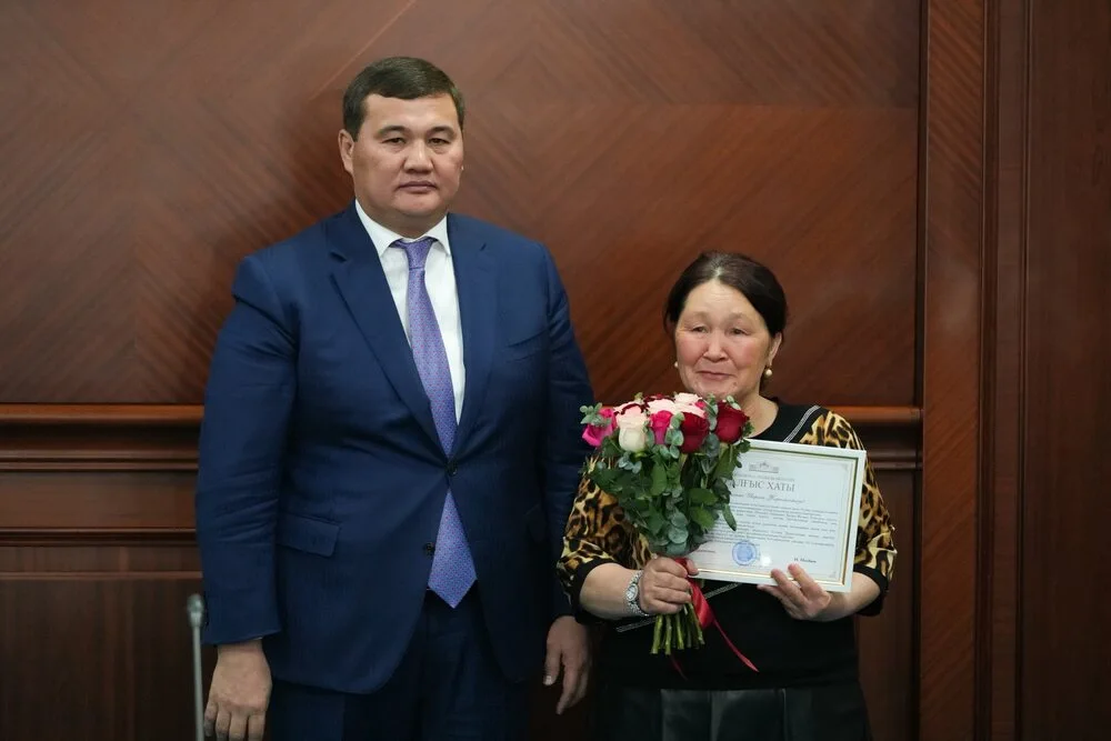 Обсуждены вопросы исполнения поручений Главы государства, данных на пятом заседании Национального курултая 3 618642578 1187341296920446 28395