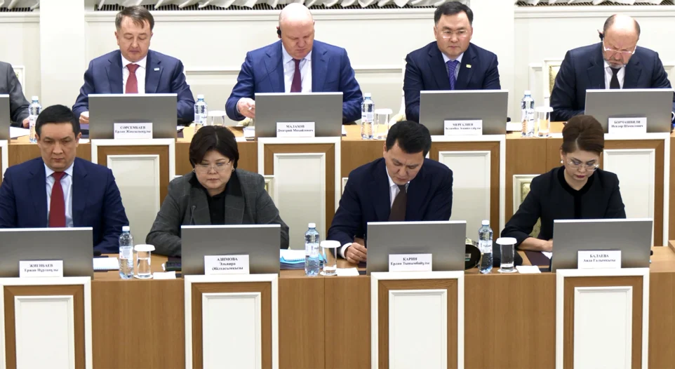 Конституционная реформа: поправки затронут 84% текста Основного закона Казахстана 2 untitled 1 copy