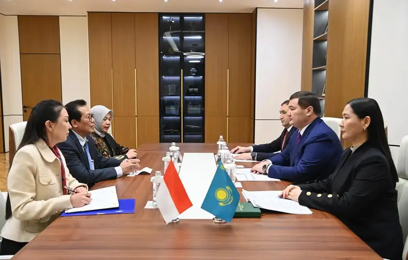 628195859 1206386651682577 75540