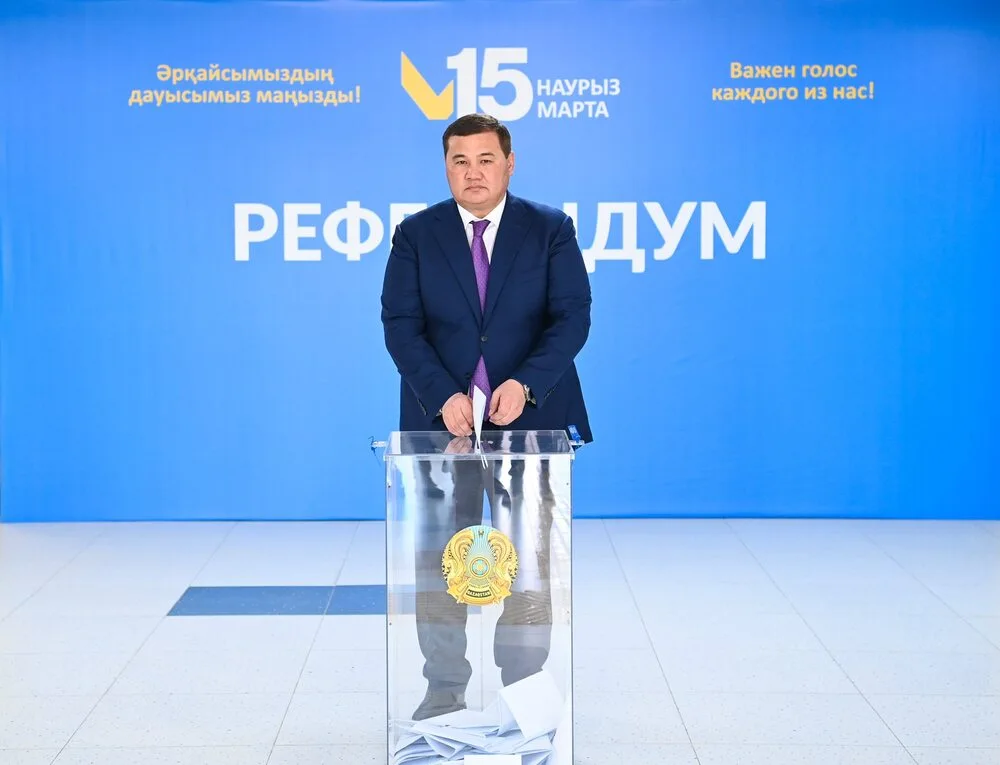 Аким Кызылординской области проголосовал на республиканском референдуме 1 652459388 1230044779316764 72619