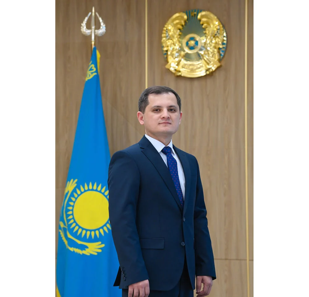 653700915 1232423785745530 62393