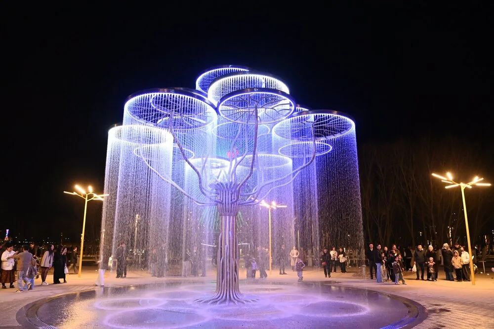 656205760 1236097552044820 33899