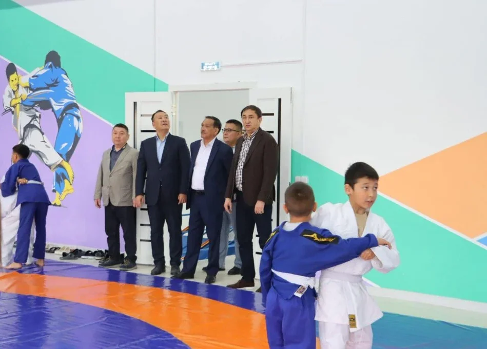 Первый заместитель акима области ознакомился с социальными объектами Сырдарьинского района 1 666200253 1248914954096413 4844513482721902311 n e1775636507170