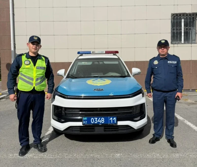 В Кызылорде полицейские спасли двух детей при пожаре 1 83a88f96 c1ec 4098 bd2e 9f0892b2a25b e1776253790802