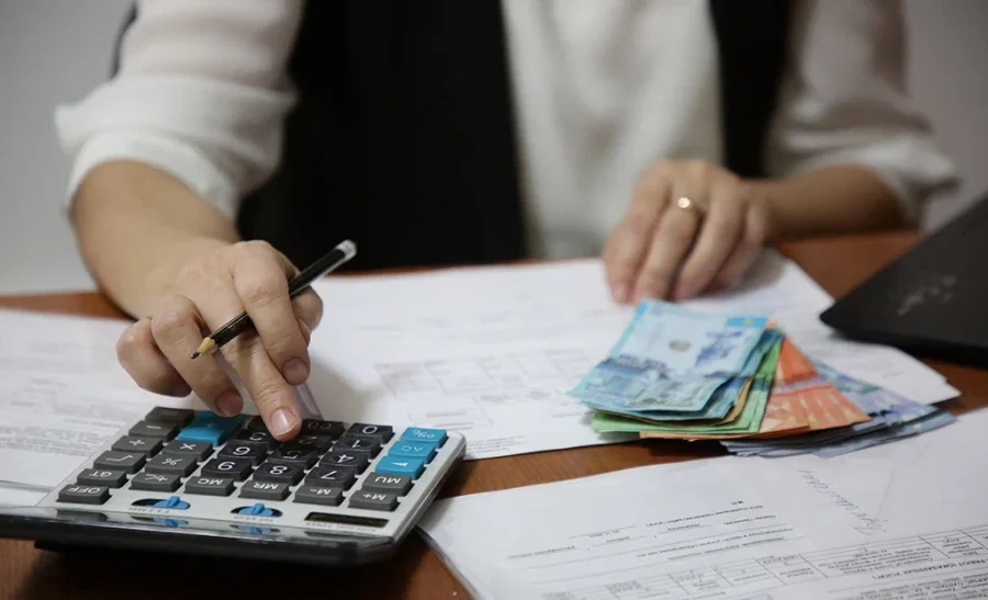 buhgalter dengi e1776686863285