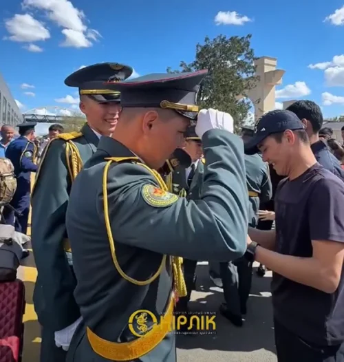 В Кызылорде встретили военнослужащих, вернувшихся из армии 1 untitled 4 copy e1776066087758